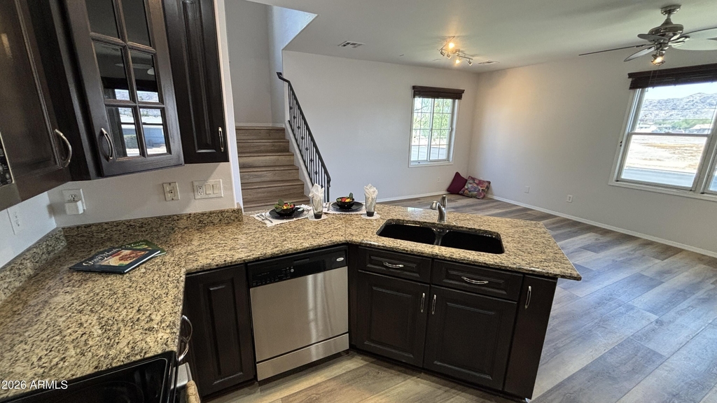 2125 E Huntington Drive - Photo 8