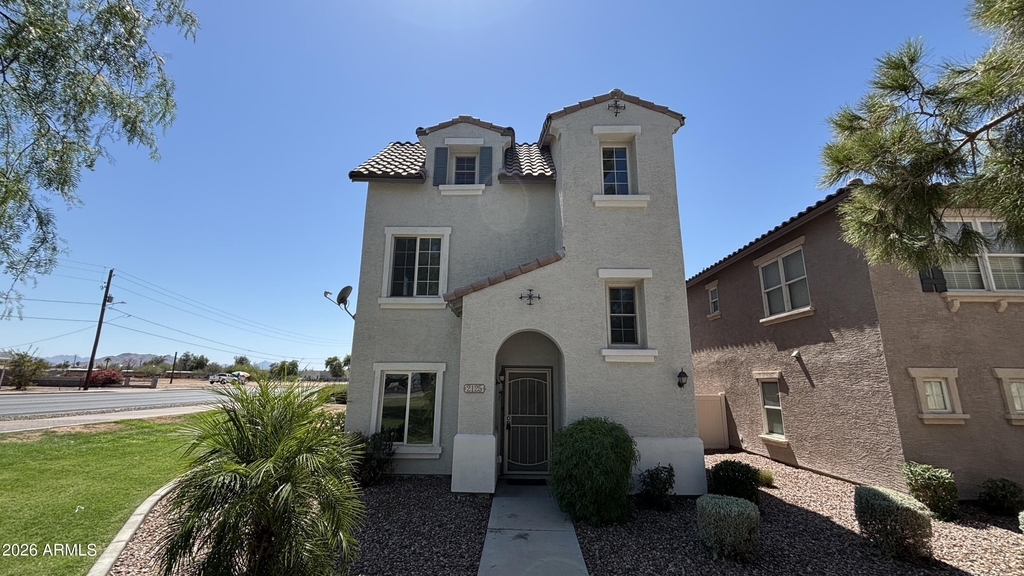 2125 E Huntington Drive - Photo 0
