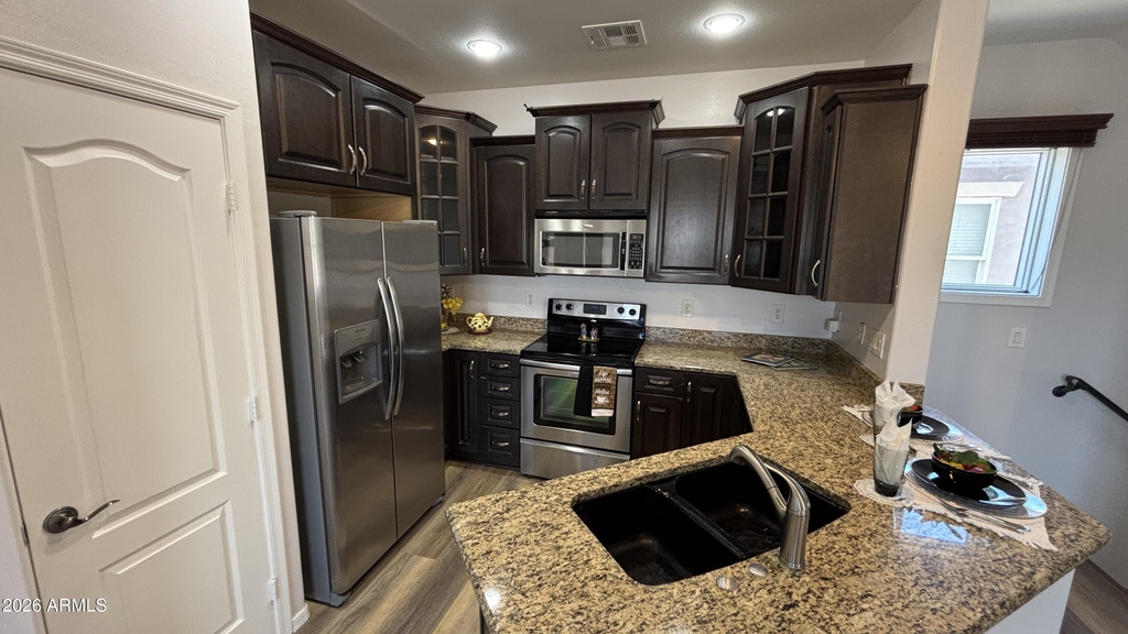 2125 E Huntington Drive - Photo 7