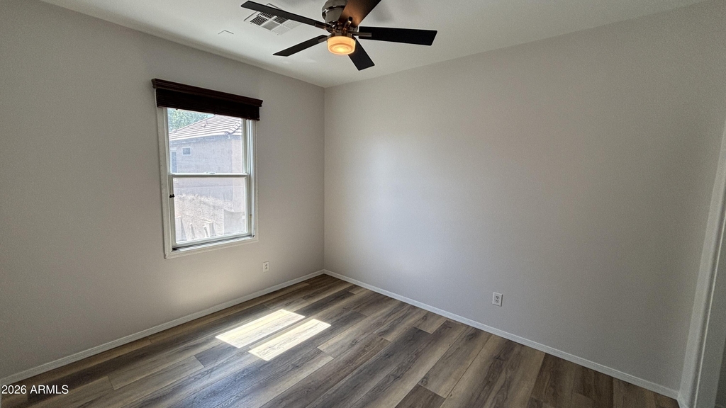 2125 E Huntington Drive - Photo 10