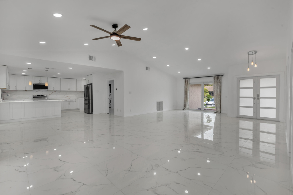 21452 Woodchuck Lane - Photo 33