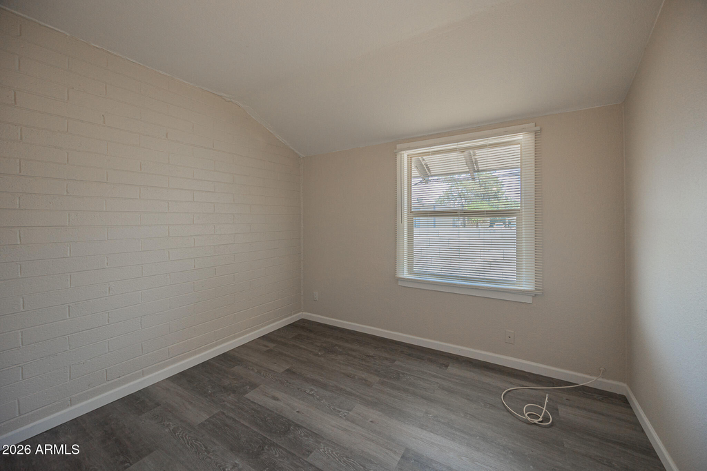 864 E Chandler Boulevard - Photo 12