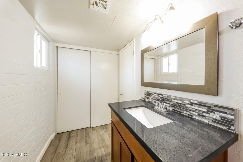 6320 N 16th Street - Photo 7
