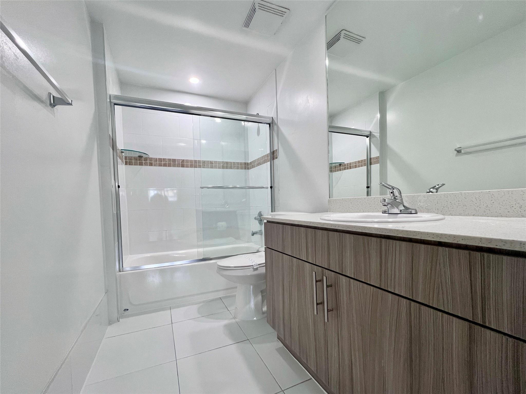 7707 Nw 7 Street - Photo 9