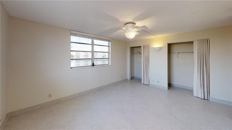101 Se 3rd Avenue - Photo 21
