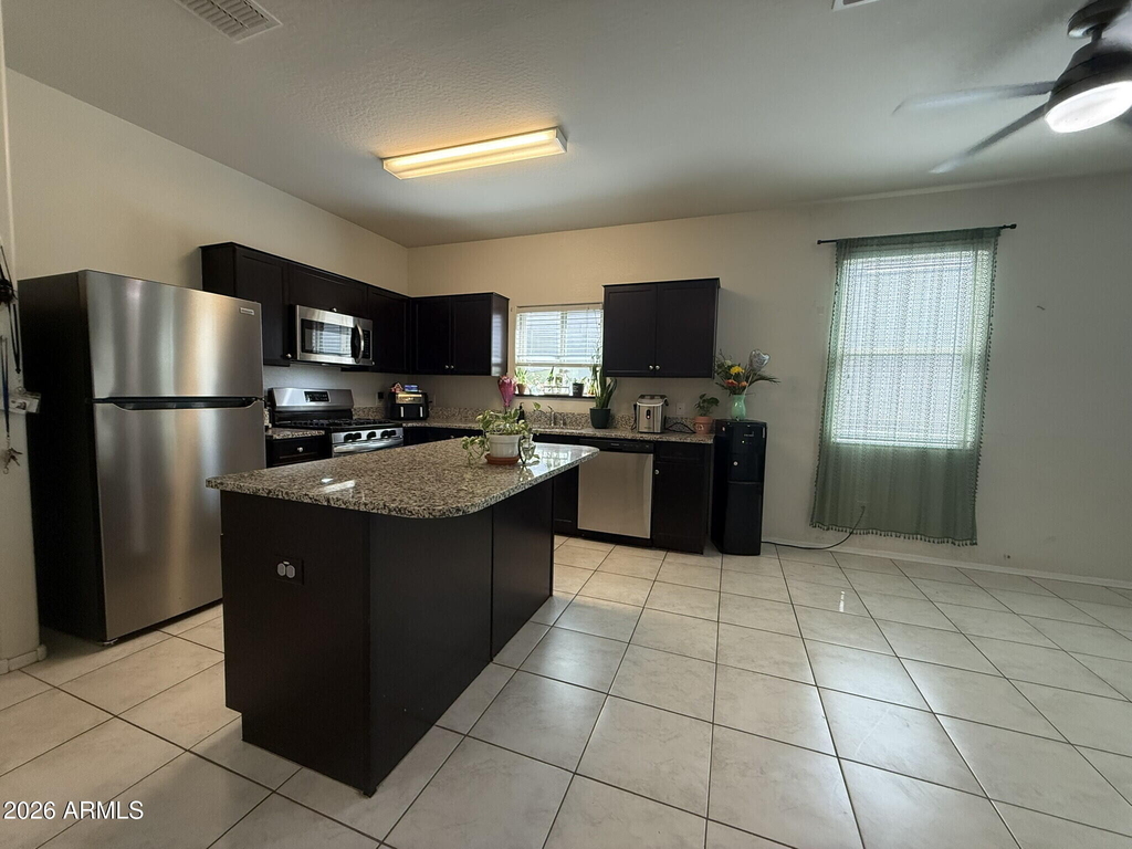 30187 W Avalon Drive - Photo 8