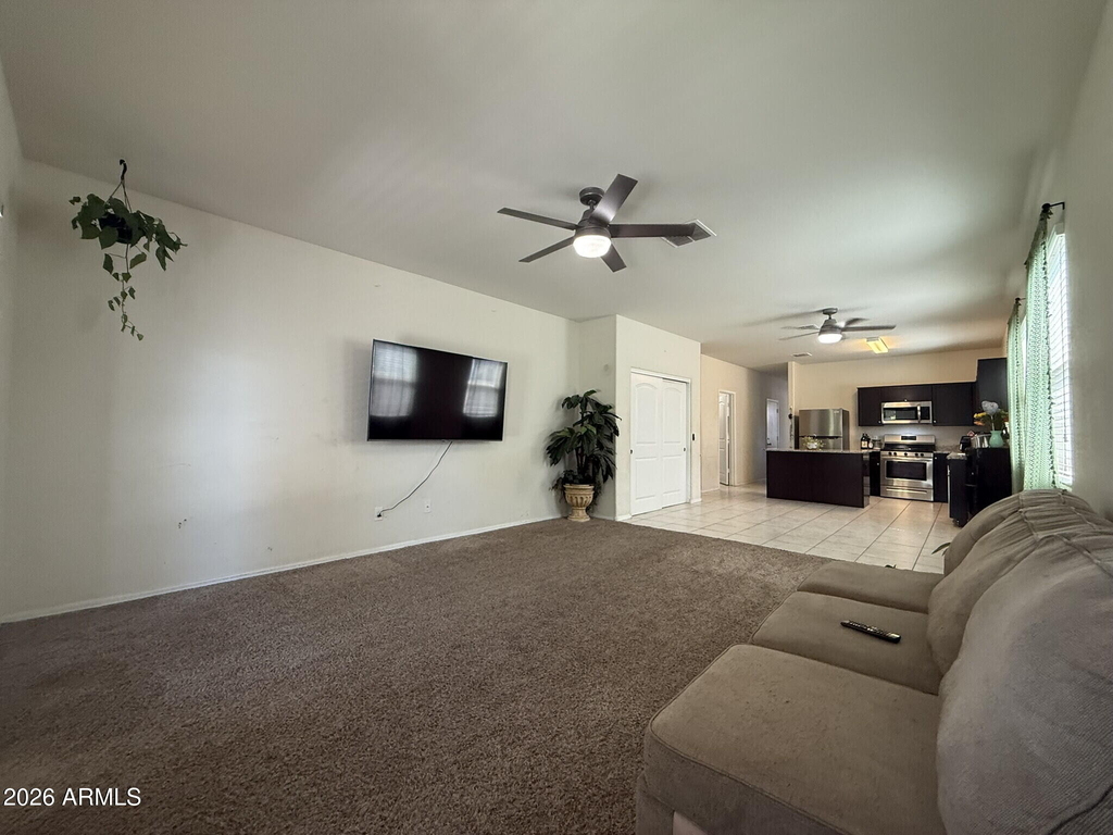 30187 W Avalon Drive - Photo 15