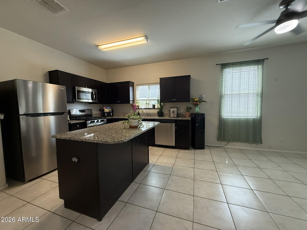 30187 W Avalon Drive - Photo 7