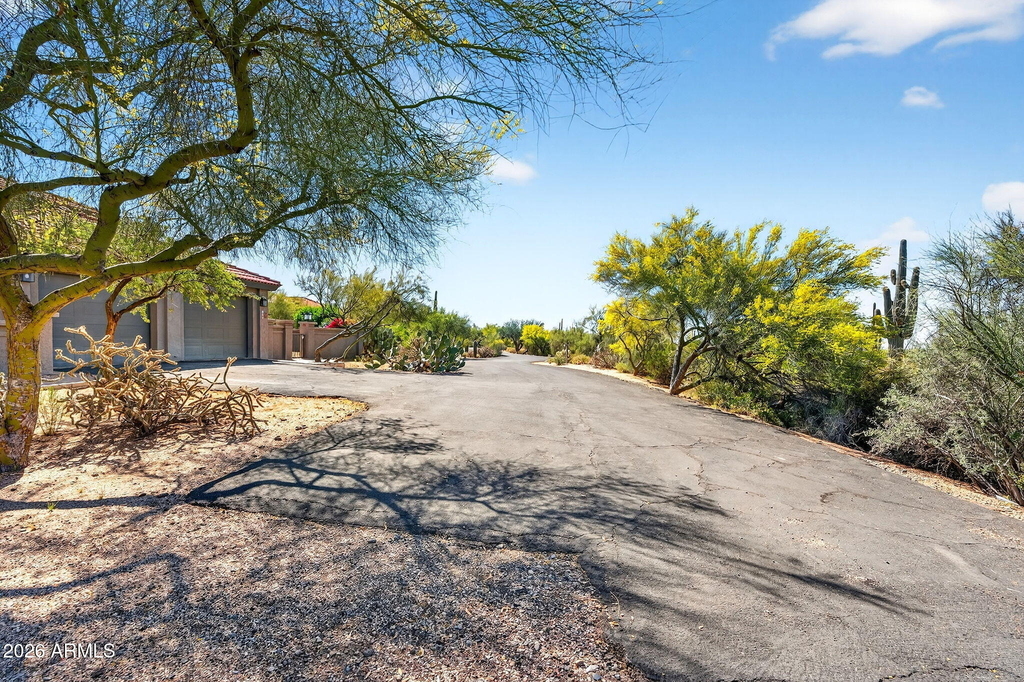 7220 E Mary Sharon Drive - Photo 37