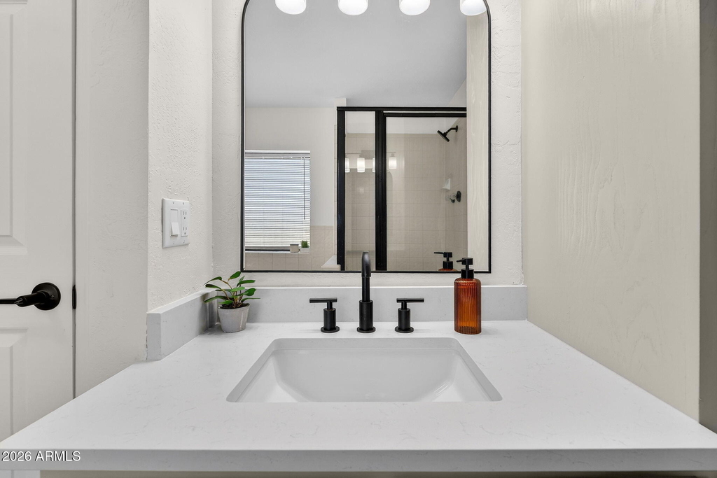 7220 E Mary Sharon Drive - Photo 25