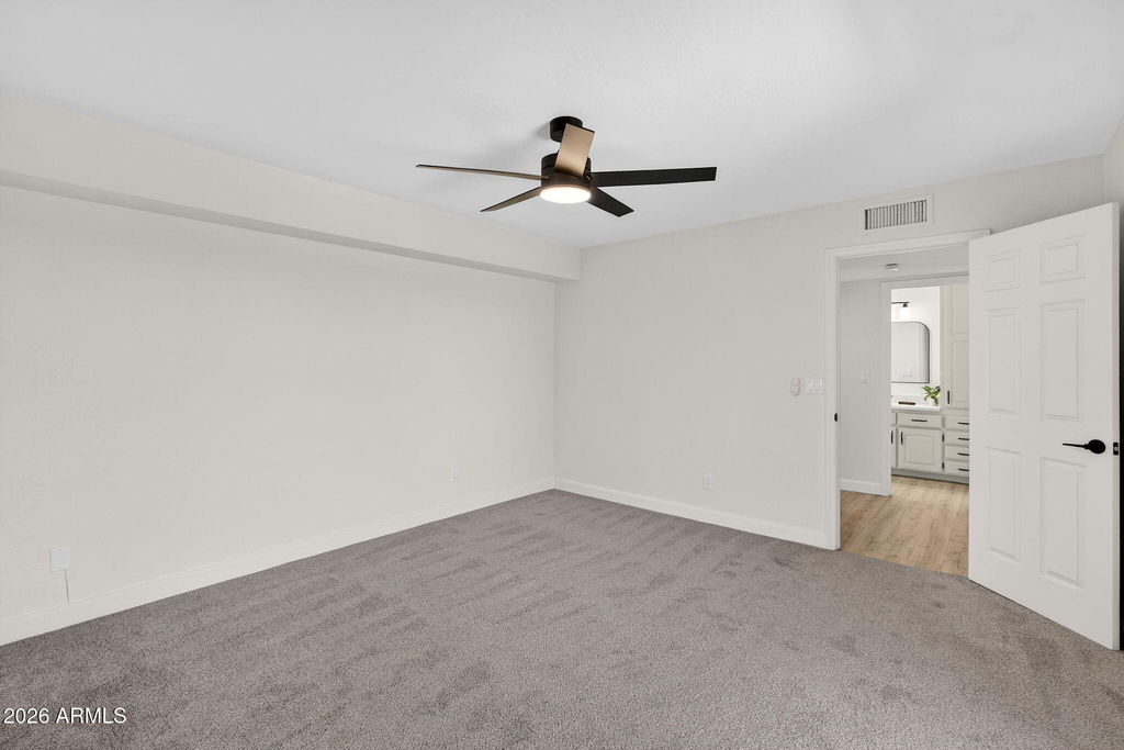7220 E Mary Sharon Drive - Photo 19
