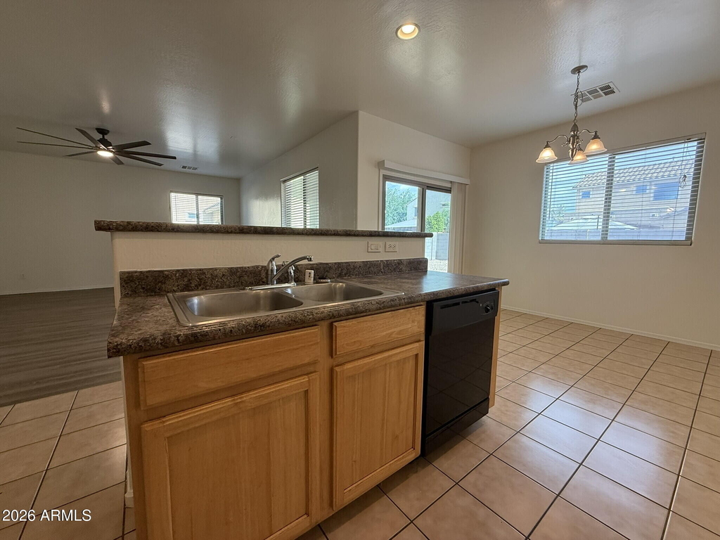 7258 W Palmaire Avenue - Photo 9