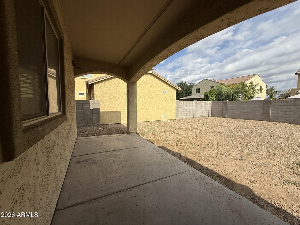 7258 W Palmaire Avenue - Photo 22