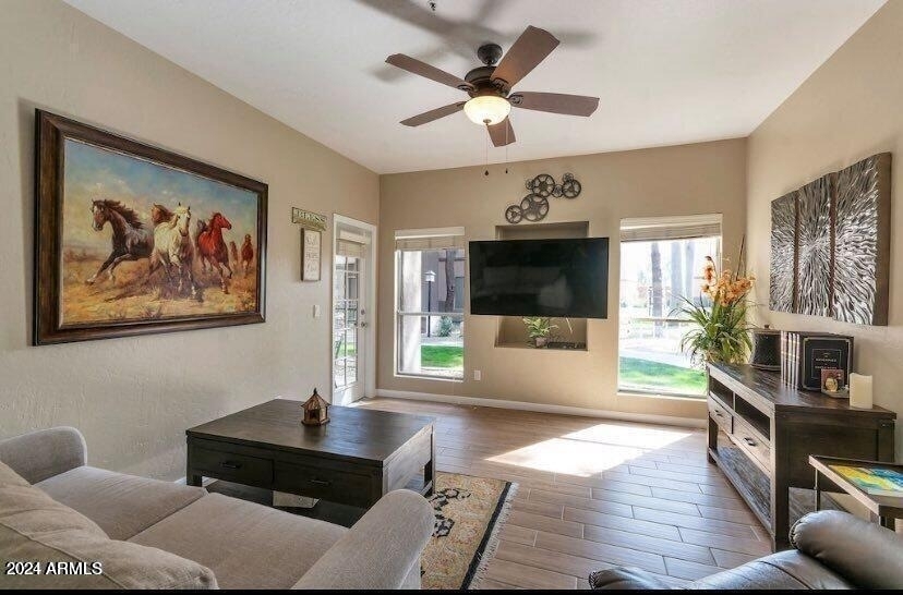 14145 N 92nd Street - Photo 2