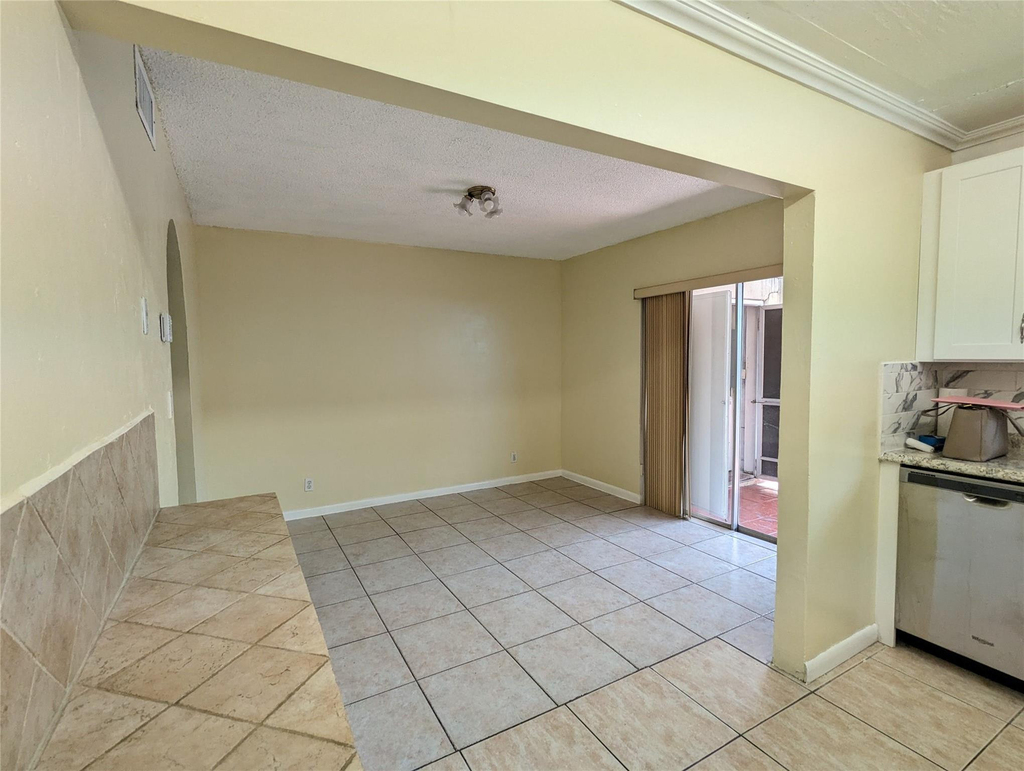 6606 Sw 41st Street - Photo 2