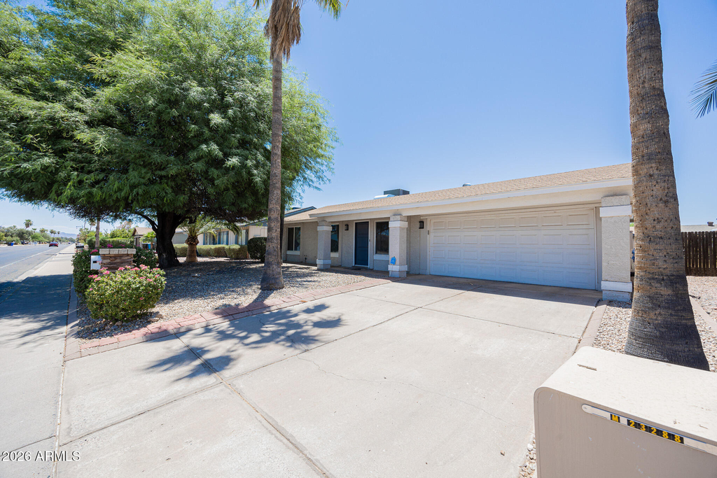 3715 E Sweetwater Avenue - Photo 0