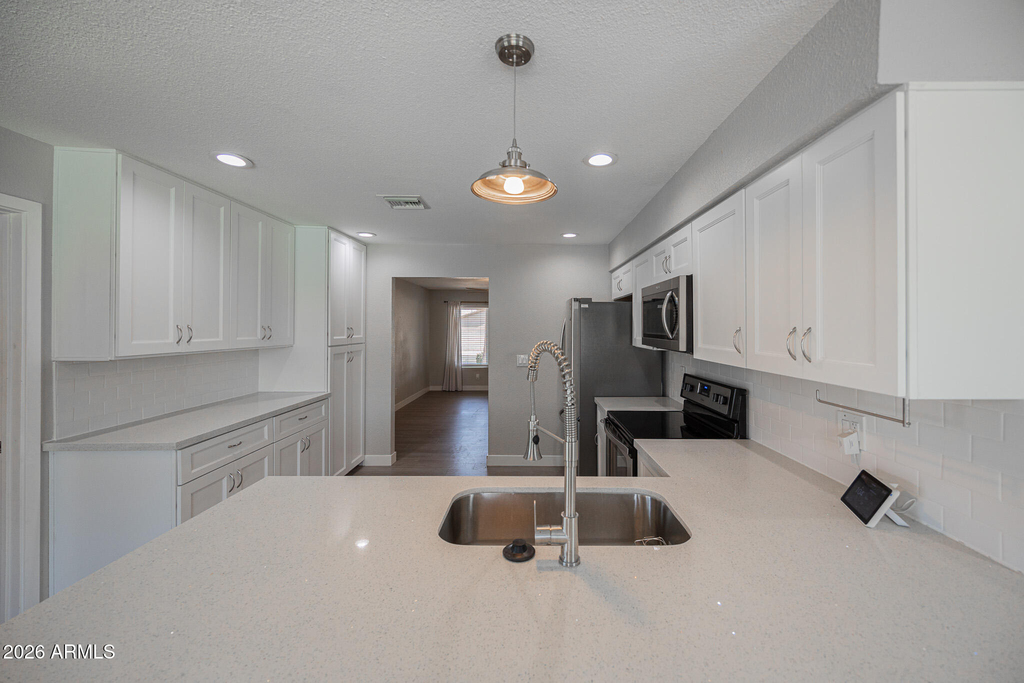 3715 E Sweetwater Avenue - Photo 7