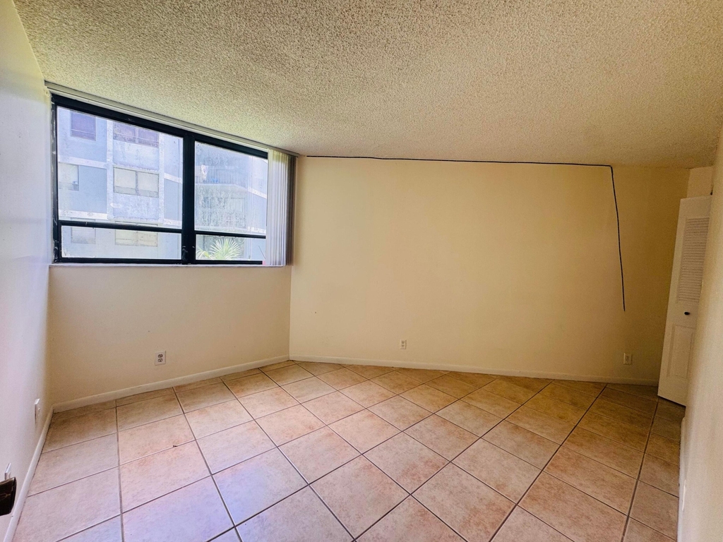 1900 N Congress Avenue - Photo 23