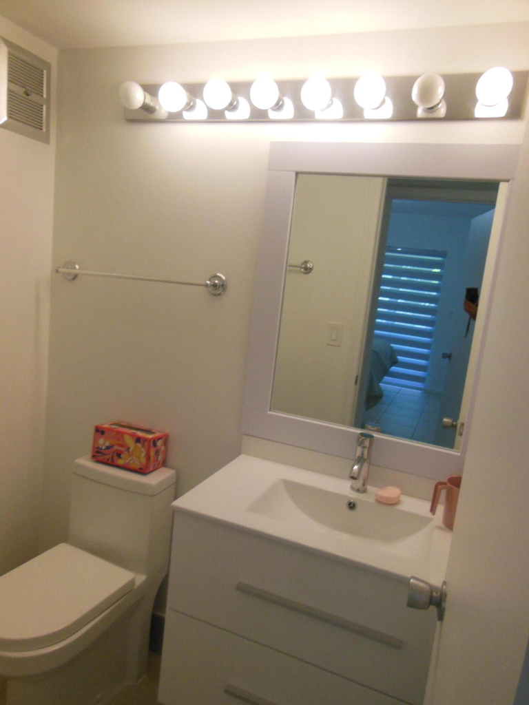 156 Andover F - Photo 9