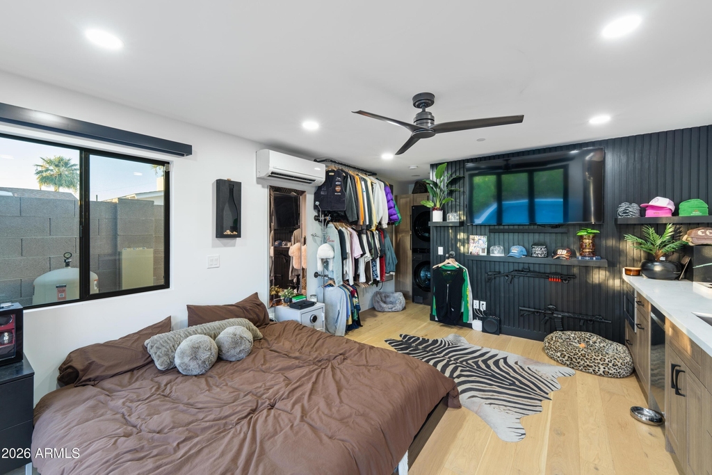 8614 E Highland Avenue - Photo 42