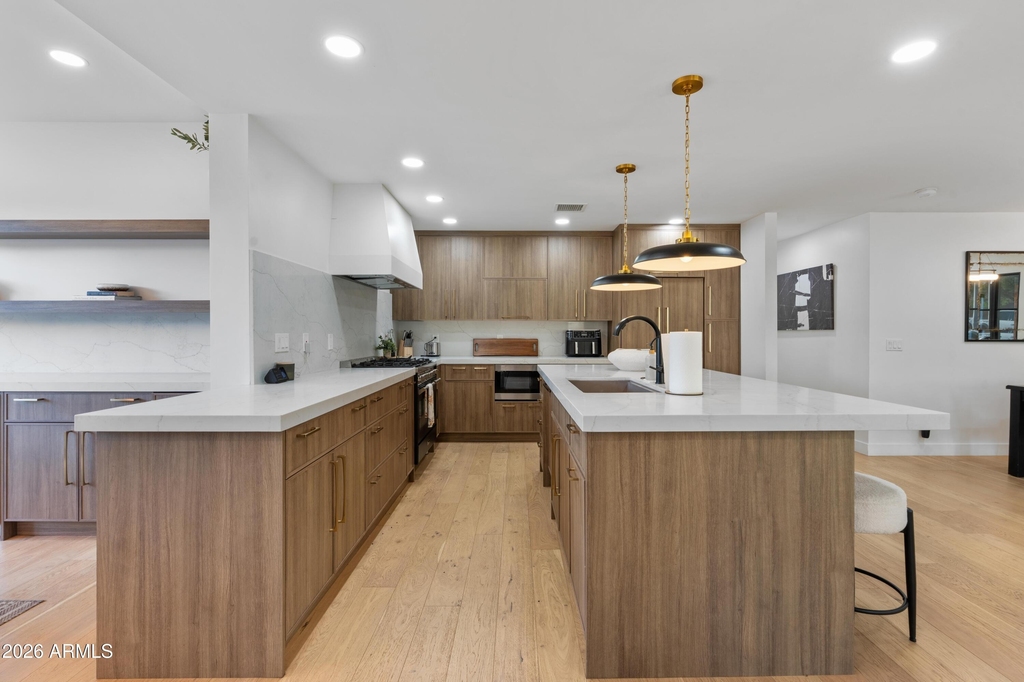 8614 E Highland Avenue - Photo 16