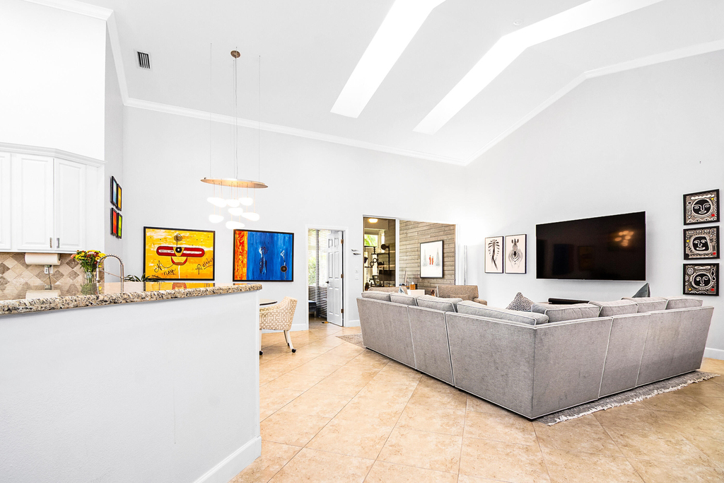 2102 Mahogany Place - Photo 3