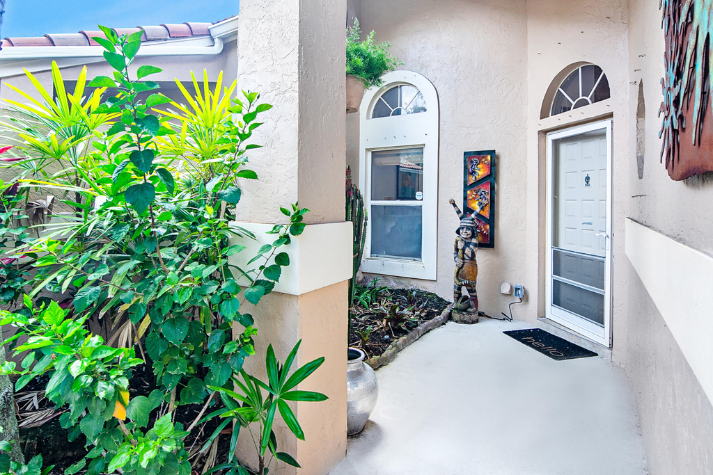 2102 Mahogany Place - Photo 1