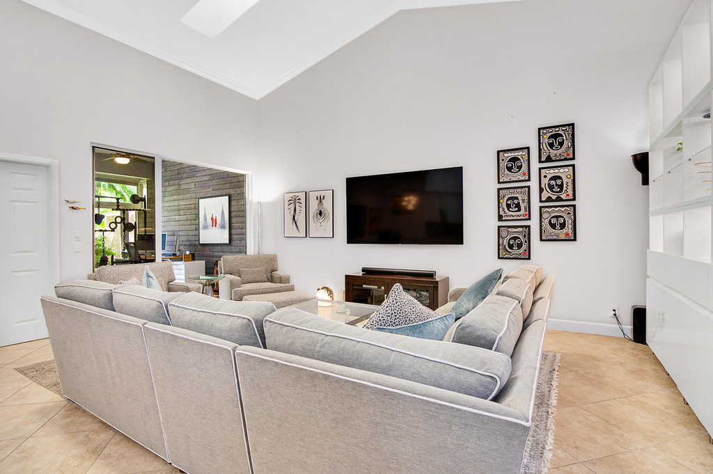 2102 Mahogany Place - Photo 9