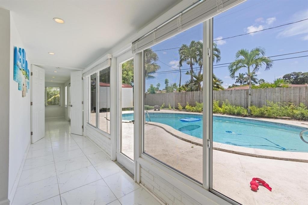 2440 Sw 16th Street - Photo 26