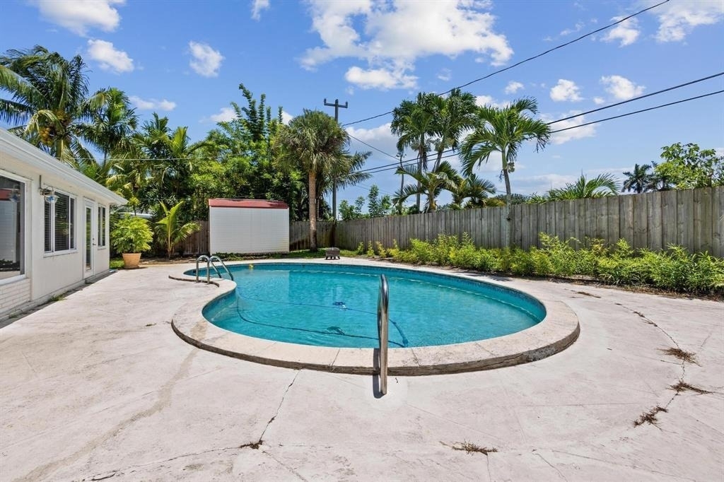 2440 Sw 16th Street - Photo 31