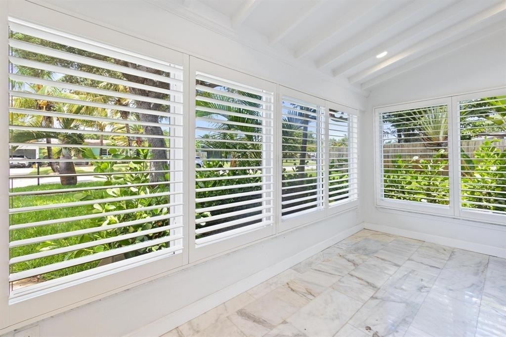 2440 Sw 16th Street - Photo 13