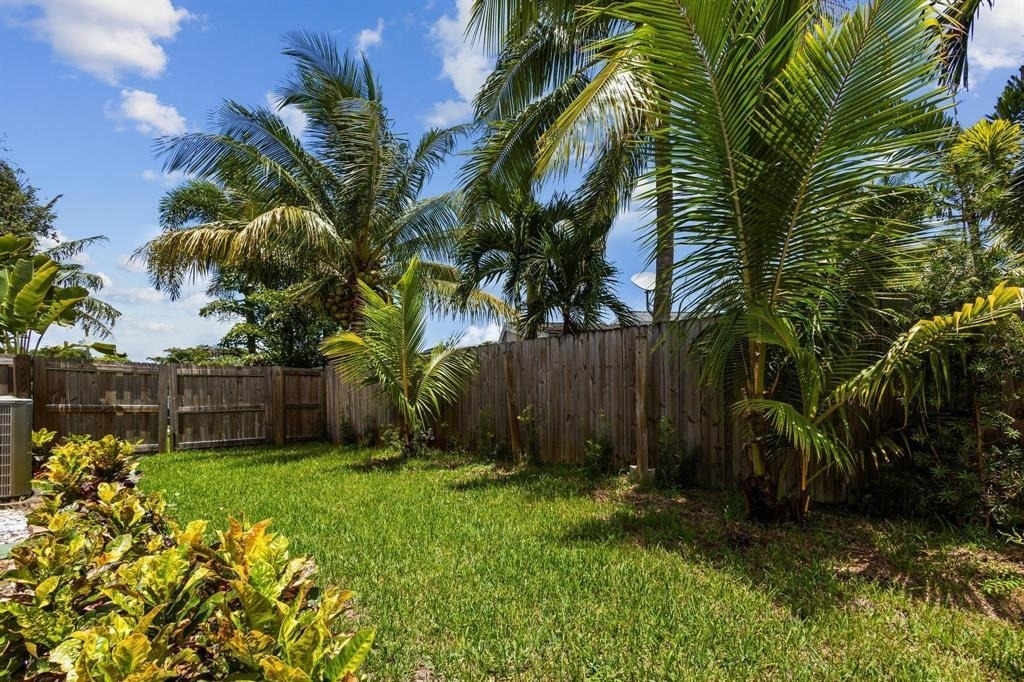 2440 Sw 16th Street - Photo 34
