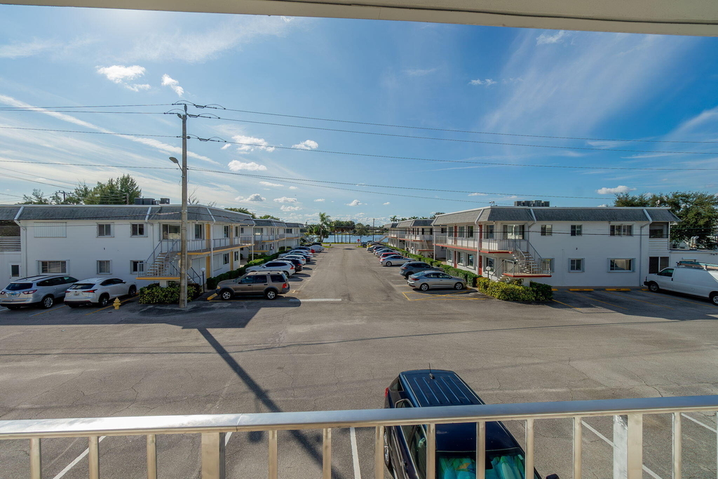 3280 Cynthia Lane - Photo 14