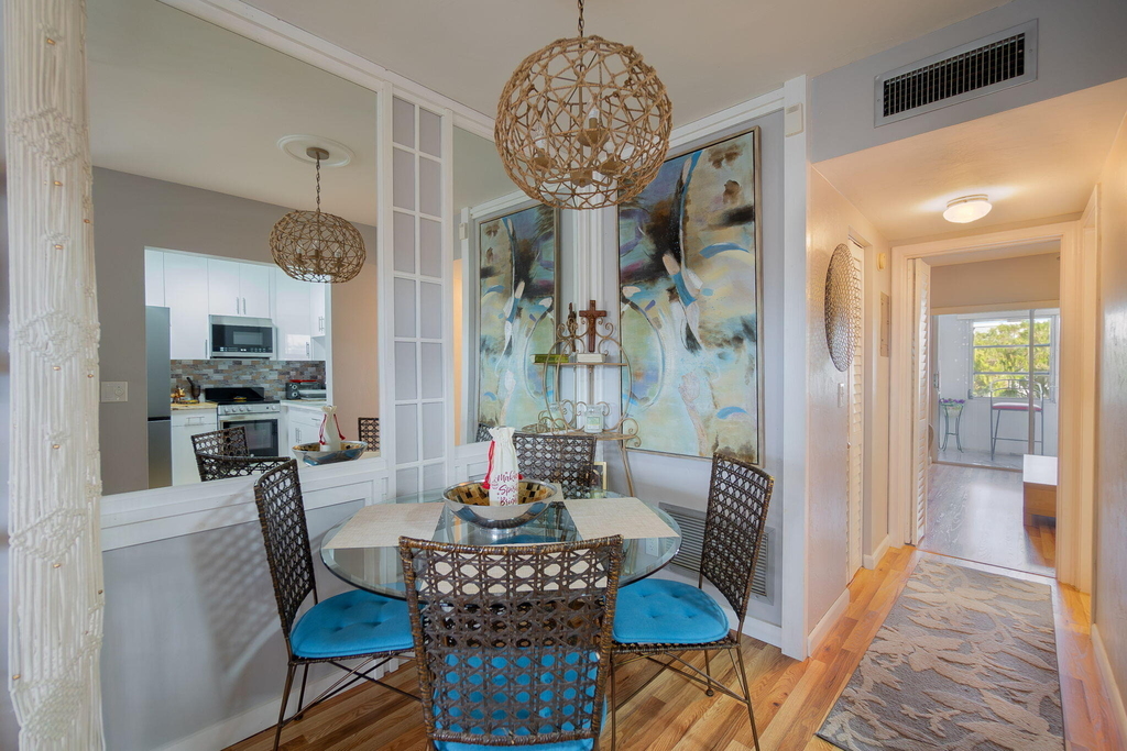 3280 Cynthia Lane - Photo 7