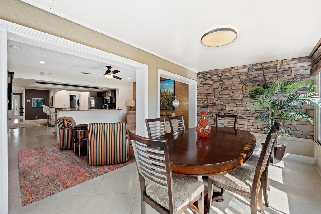 2200 Ne 36th Street - Photo 14