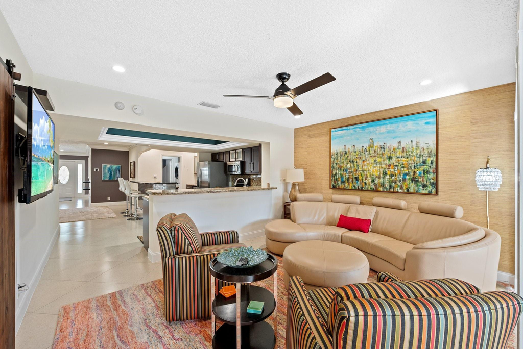 2200 Ne 36th Street - Photo 9