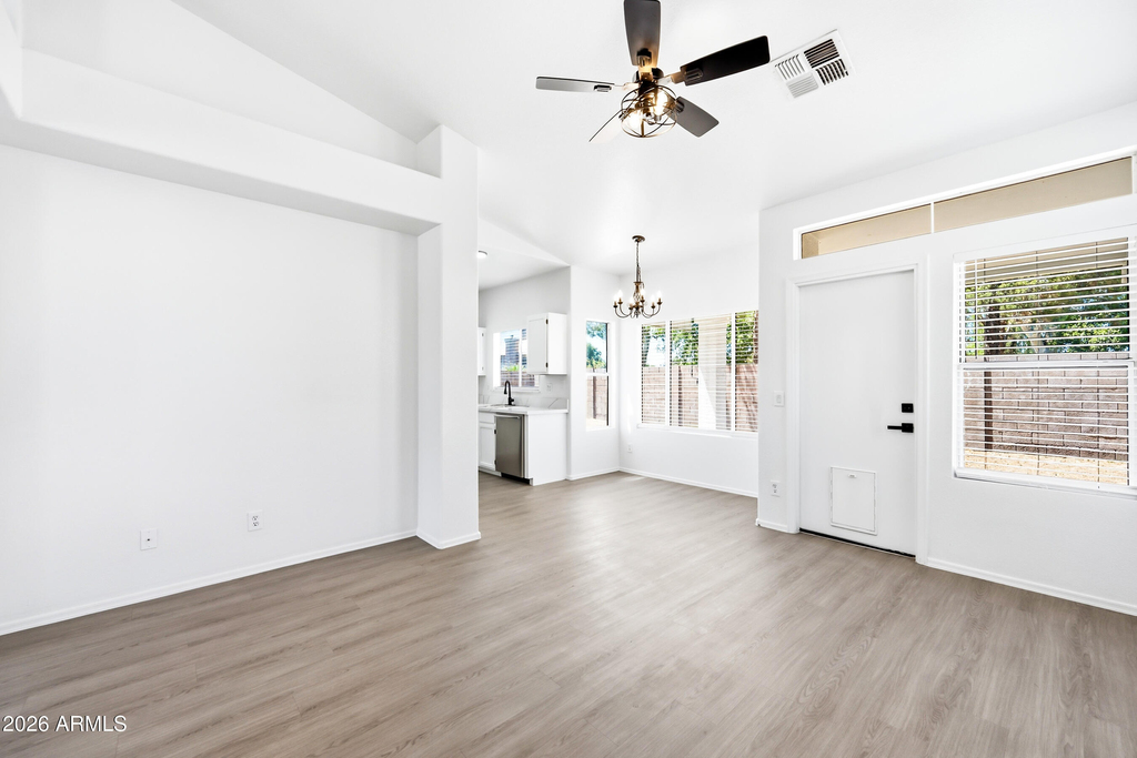 1540 E San Remo Avenue - Photo 7