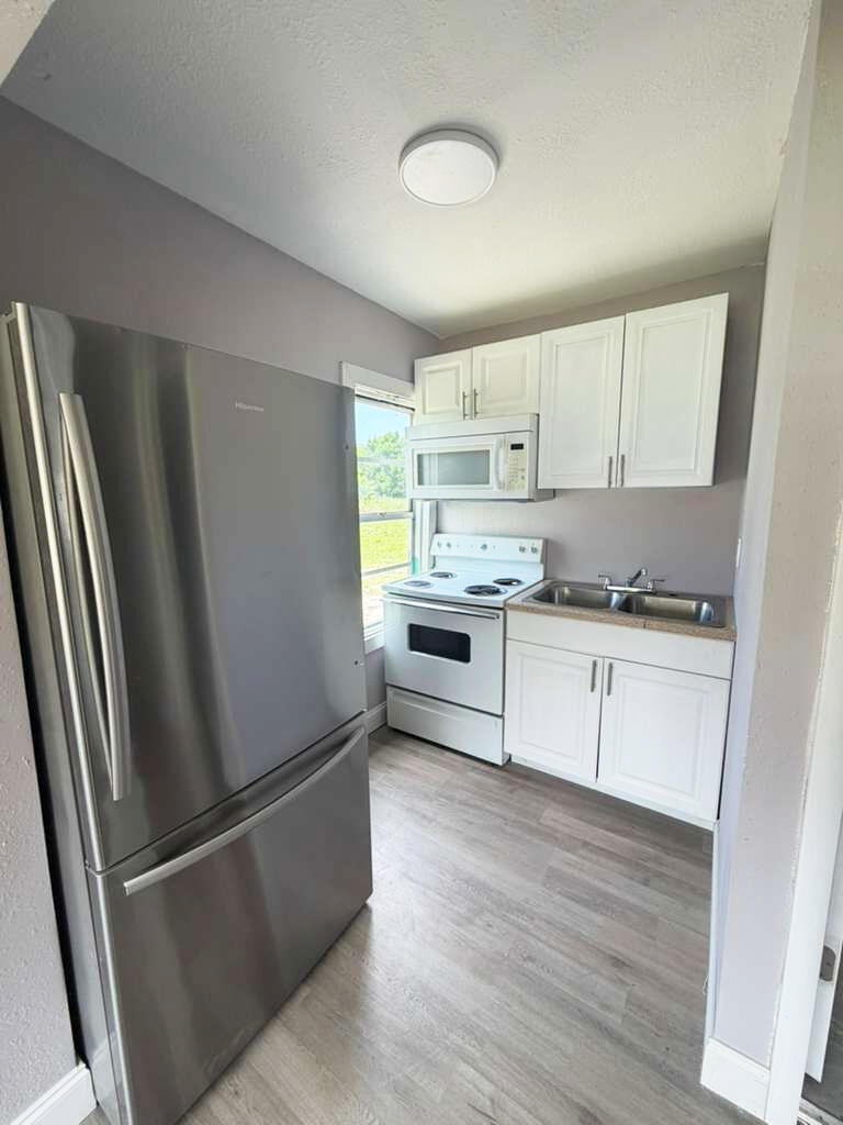 4250 29th Avenue - Photo 6