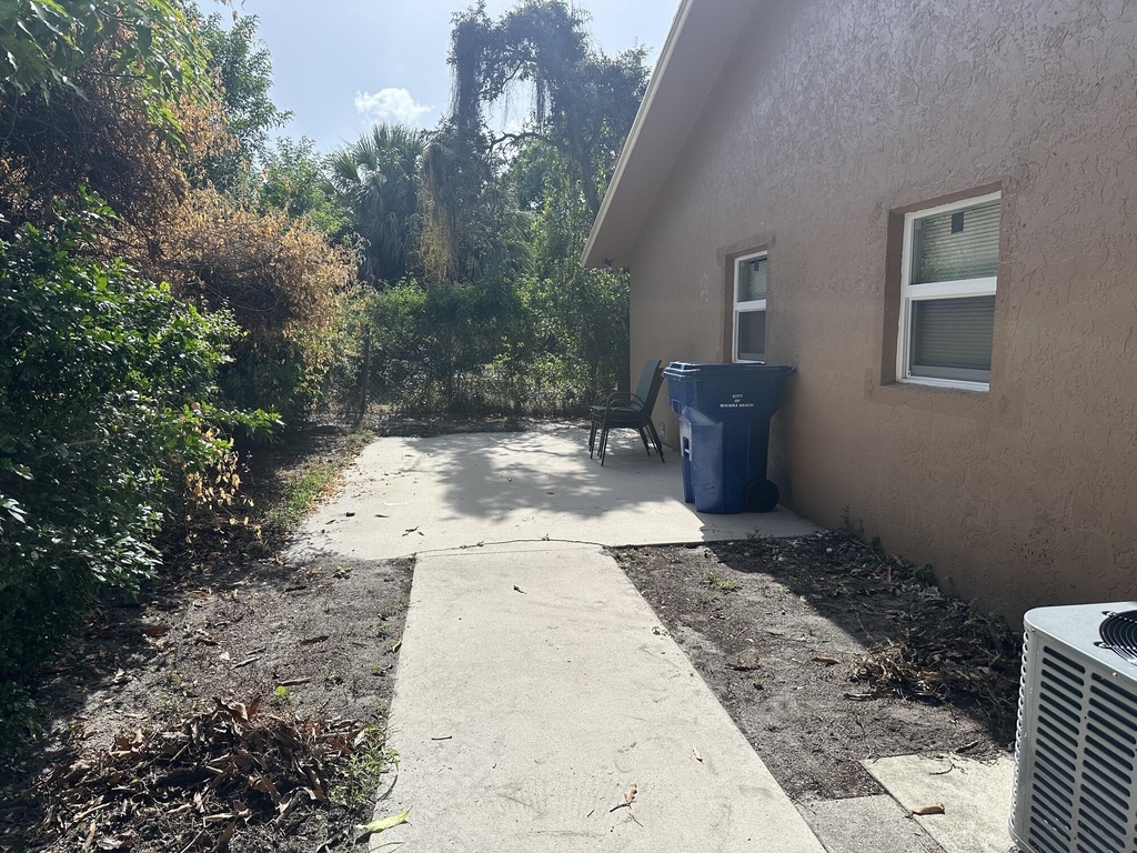 641 W 9th Street - Photo 16