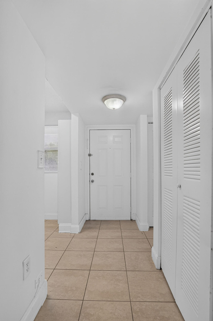 9919 Nob Hill Court - Photo 17