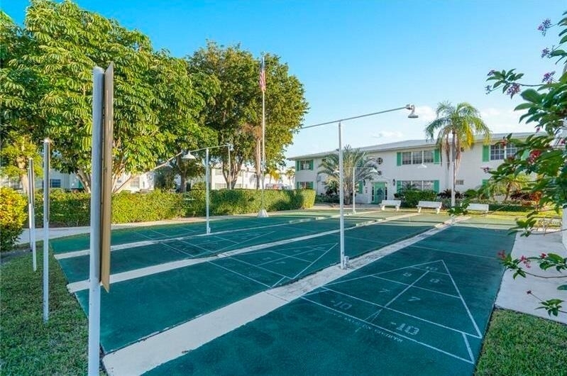 1851 Ne 62nd Street - Photo 4