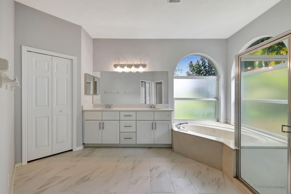 2704 Se Eagle Drive - Photo 33