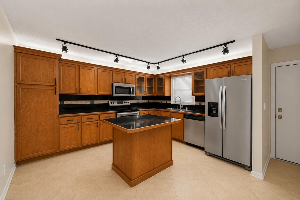 4528 Sw 54th Street - Photo 15