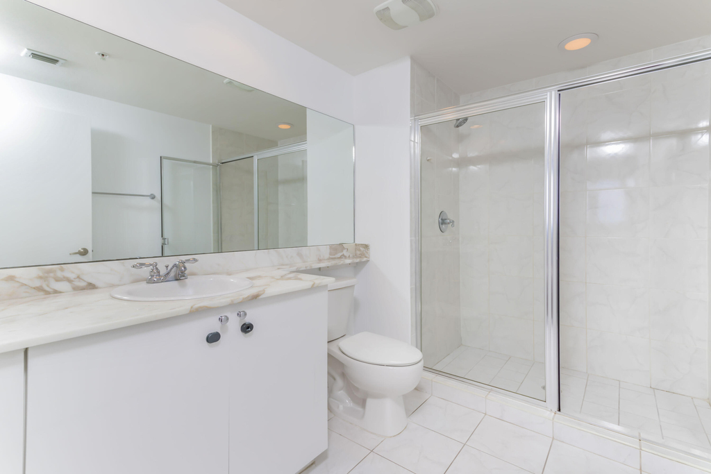 18800 Ne 29th Avenue - Photo 14