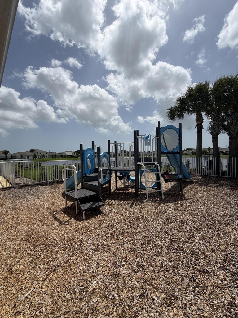 812 Persimmon Place - Photo 14