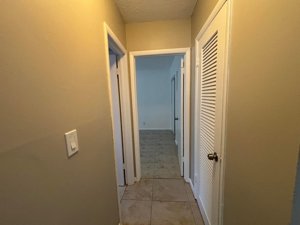 491 Nw 42nd Avenue - Photo 7