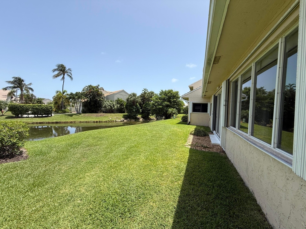 225 N Lakeshore Drive - Photo 57