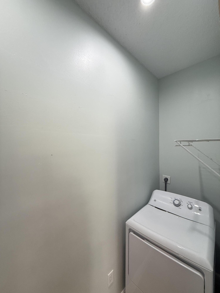 225 N Lakeshore Drive - Photo 52