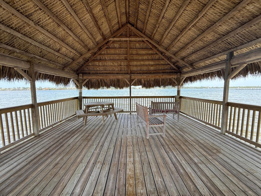 225 N Lakeshore Drive - Photo 85