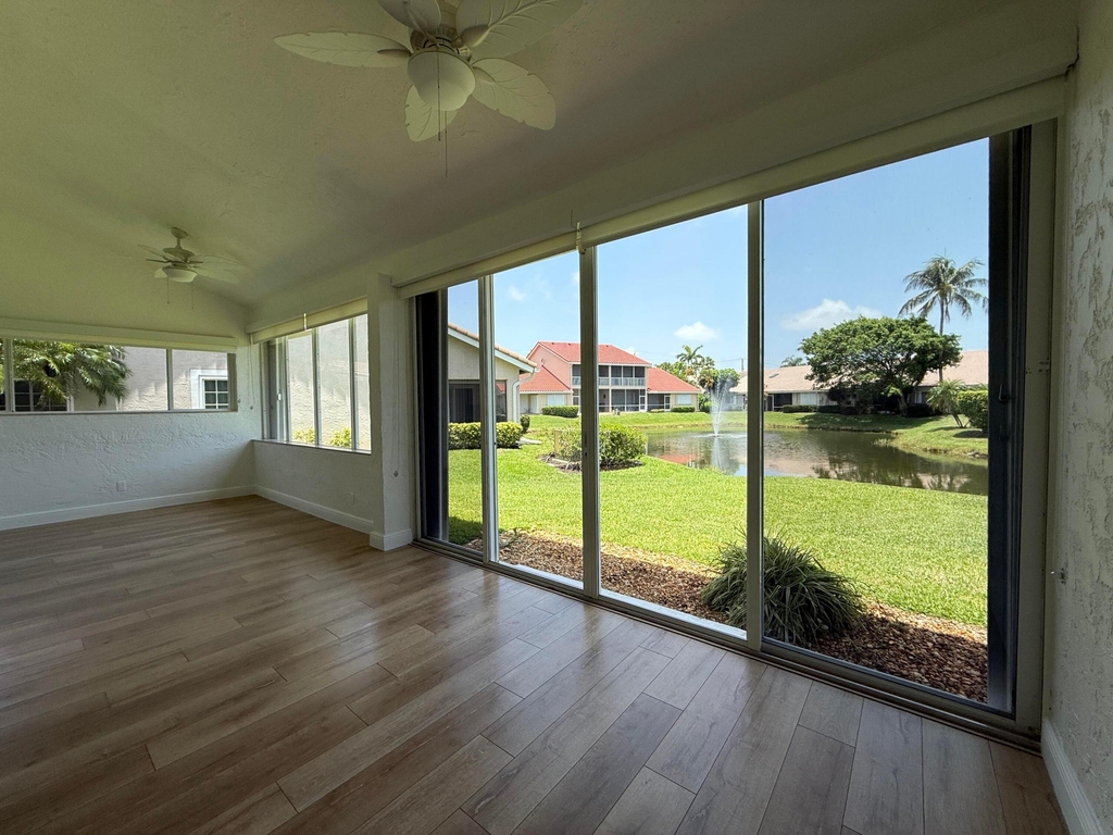 225 N Lakeshore Drive - Photo 28